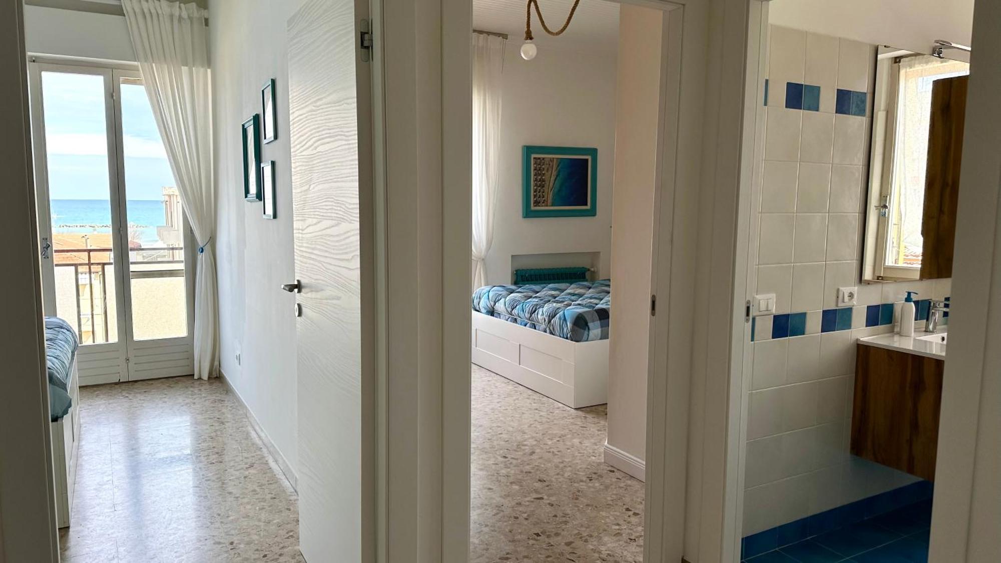 Se041 - Senigallia, Quadrilocale Accessoriato A 150Mt Dal Mare Luaran gambar